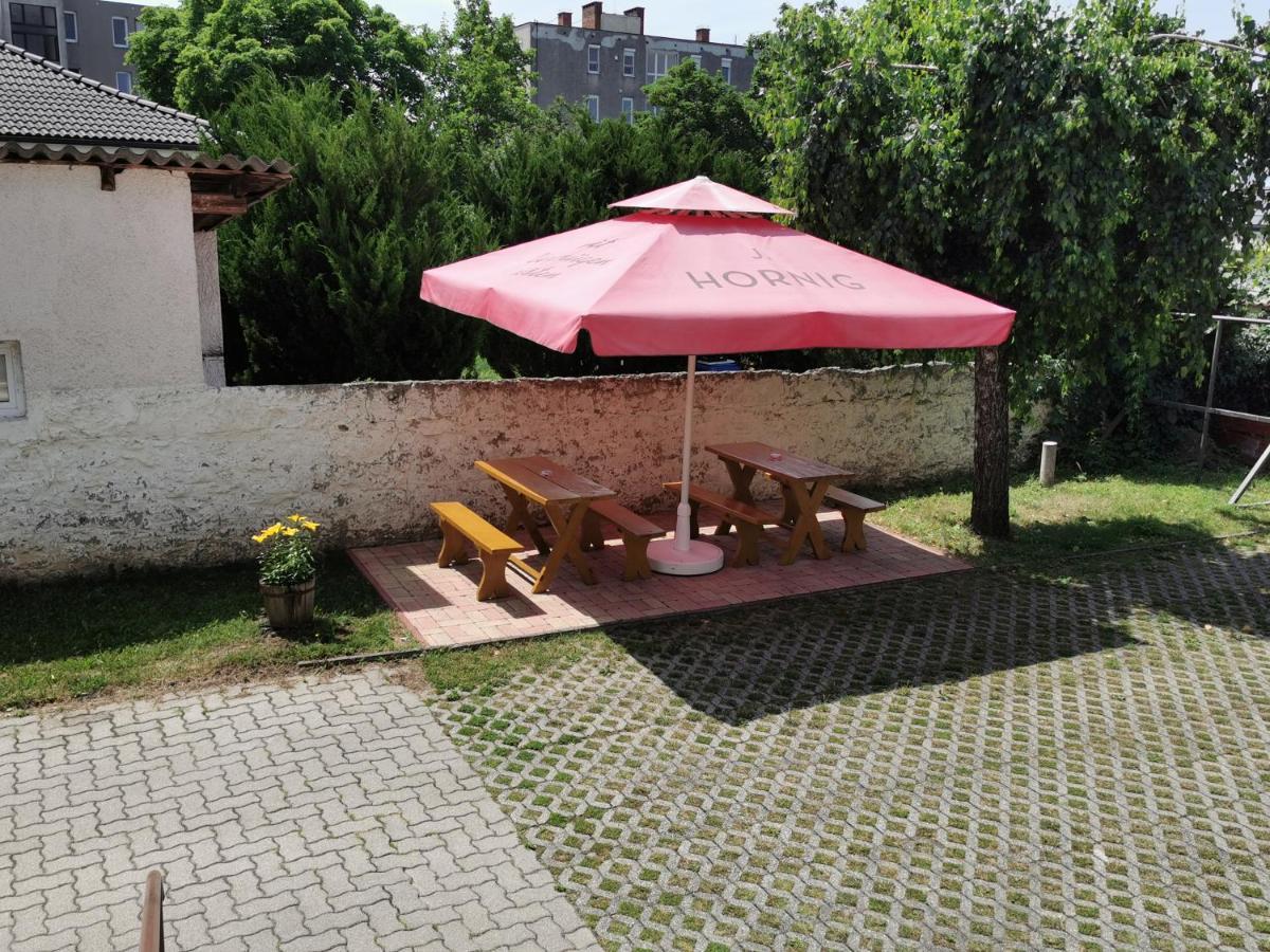 Guest house Glazer Szallas *
