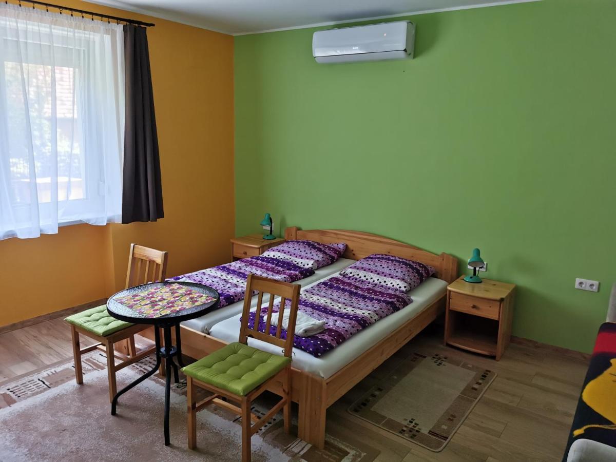 Guest house Glazer Szallas